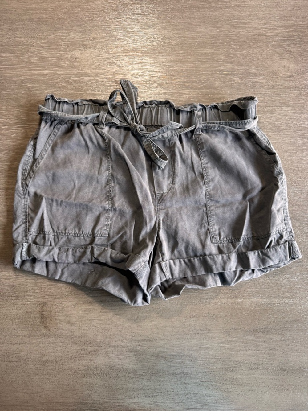 Aerie Charcoal Grey Cuffed Belted Tie Shorts XS